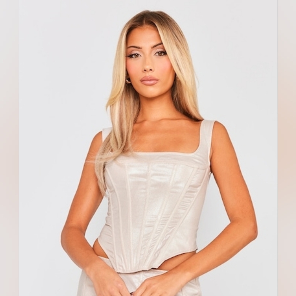 Elegant Cream Corset Top - Picture 1 of 4